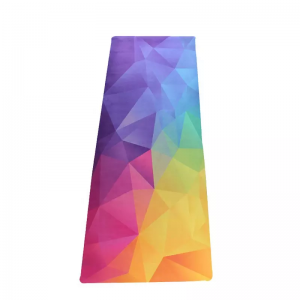 Natural rubber yoga mat