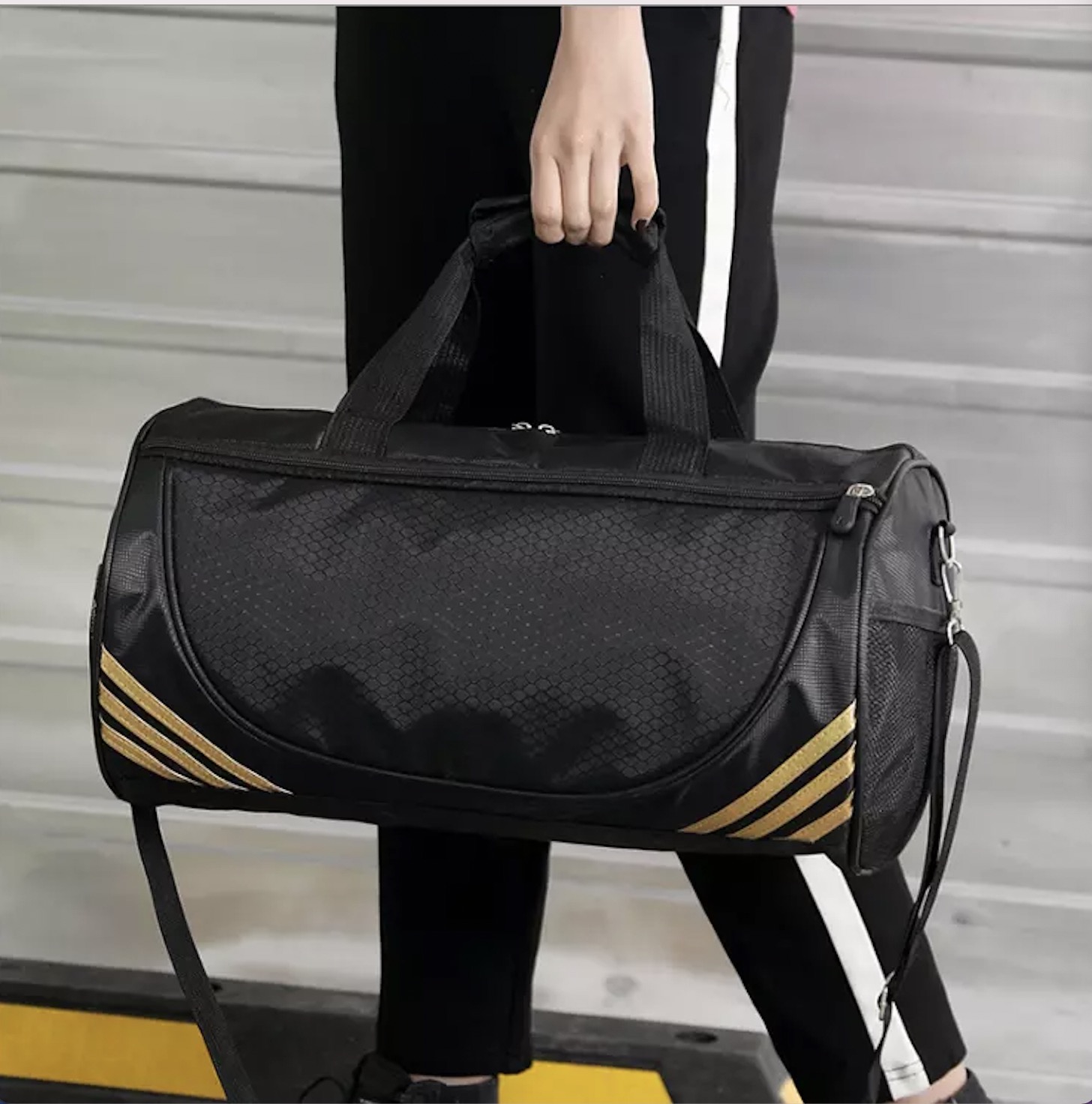 Custom Print Women Men Sports Gym Bag Travel Duffel Bag With Wet Pocket & Shoes Compartment Sports Bags