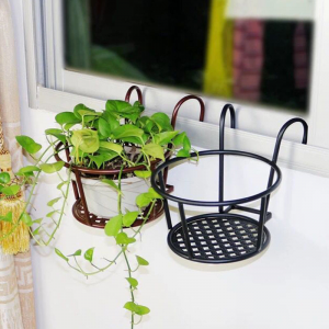American pastoral tin pot gardening tools Green rose cross type flower stand